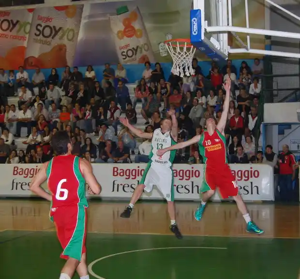 Neptunia y Juventud definirán el torneo local de básquet