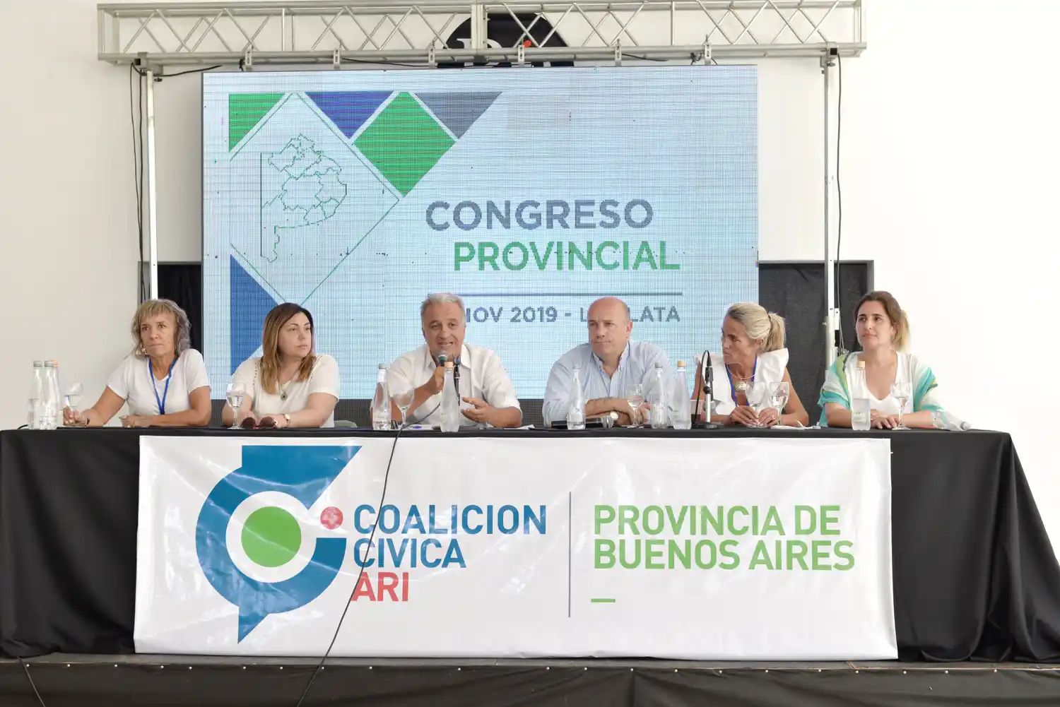 La Coalición Cívica seguirá en Juntos por el Cambio pero "no a cualquier precio"