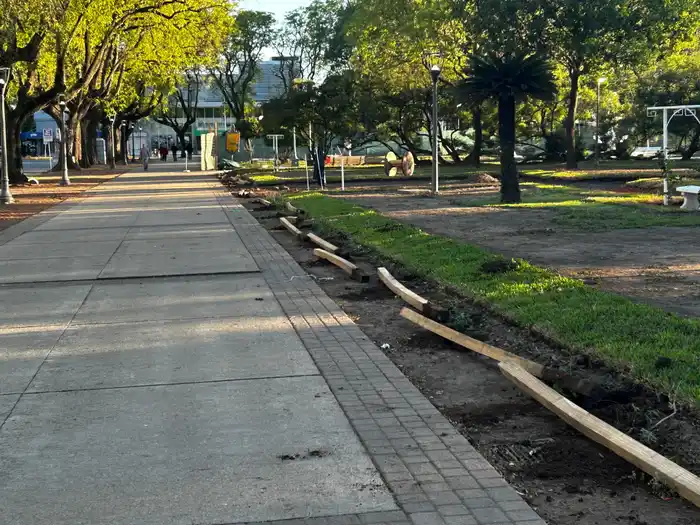 Novedades en las obras de la Plaza 25 de Mayo: levantaron el cerco del primer cuadrante - 2