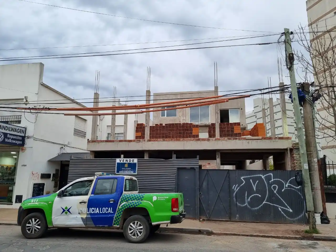 Falleció un obrero que cayó desde cuatro metros de una construcción