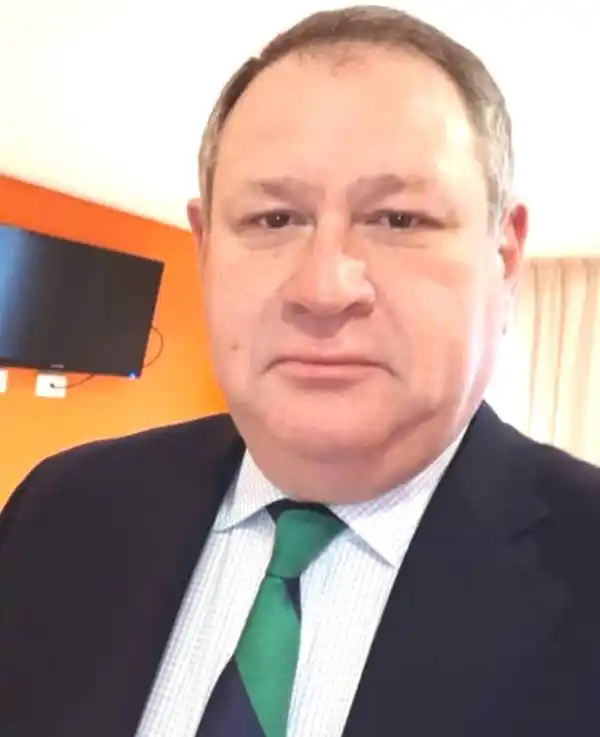 Si el radicalismo no abandona el internismo, se alejará cada vez más del poder