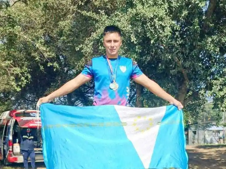 Mauricio Arias es campeón
del Open Water Argentina