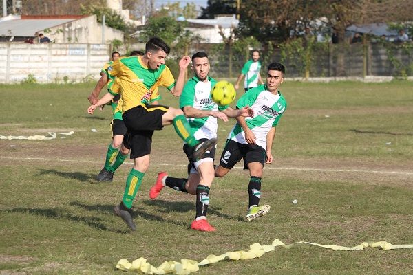 Pueblo Nuevo y Unión del Suburbio igualaron en un  pobre clásico en la divisional B