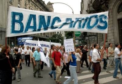 Bancarios convocan a nuevo paro nacional para el 7 de agosto