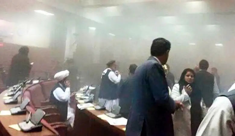 Talibanes atacaron el parlamento afgano: 9 muertos y varios heridos