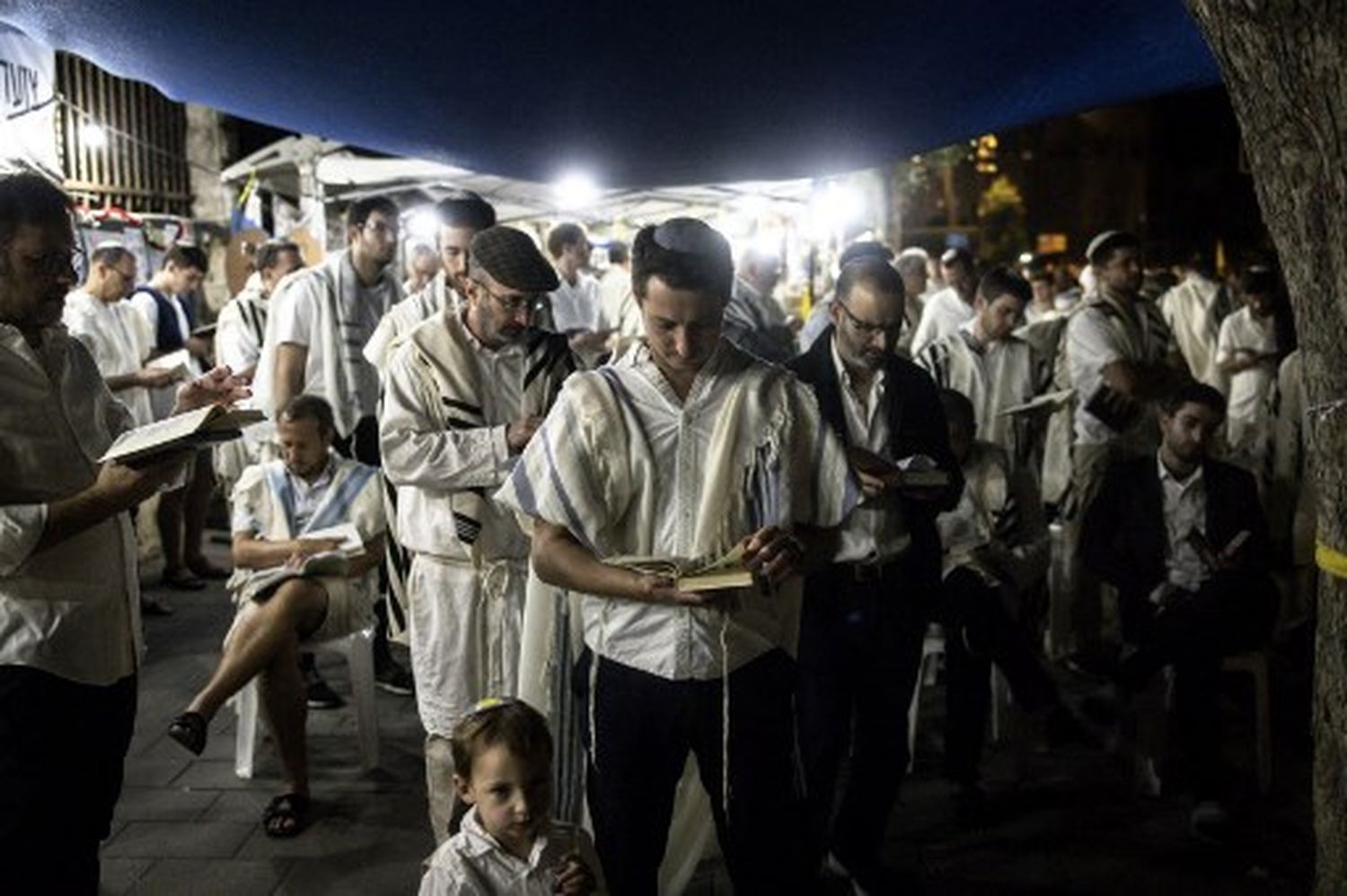 En plena FIESTA JUDÍA DE YOM KIPUR: Hezbolá dispara contra Israel