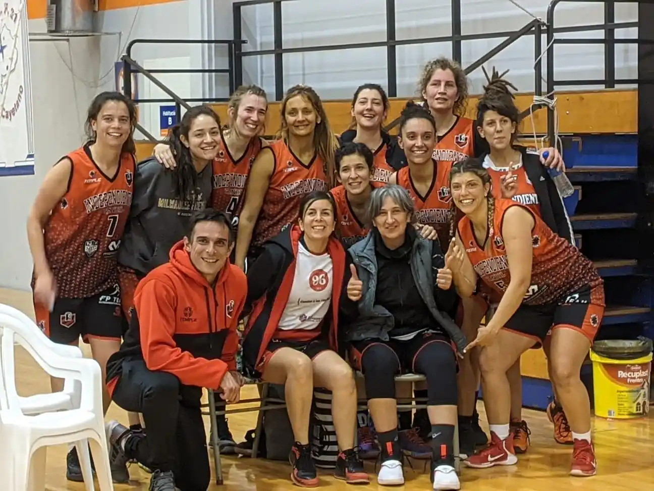 Independiente festejó en San Cayetano.