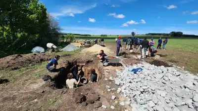Aula Nave en El Arraigo: convocaron a voluntarios para completar la última etapa de trabajo colaborativo