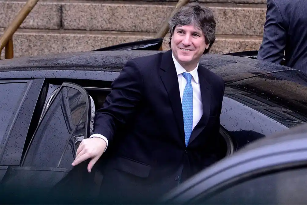 Inician el juicio a Boudou por papeles de su auto y la flota para Economía