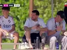 Leo junto a Luis Suárez en la jornada 2 de la "Messi Cup".Foto:Captura Espn