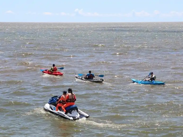 Recomendaciones de Prefectura para navegar en kayak y botes a remo