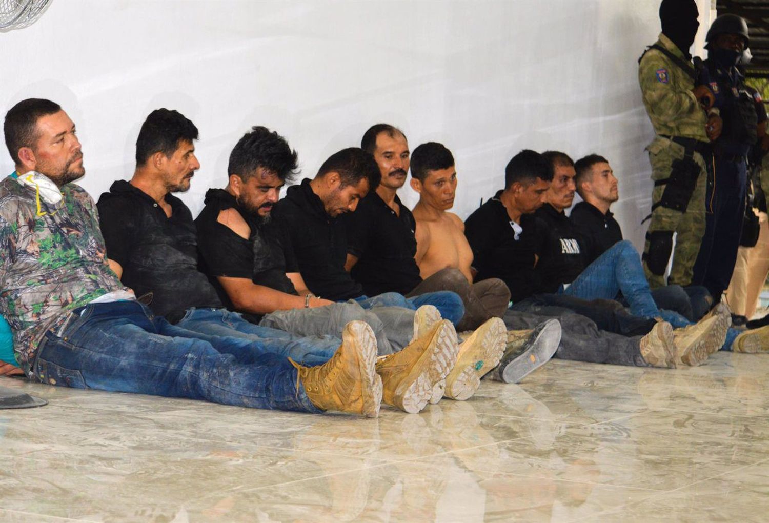 ¡EN PELIGRO DE  MUERTE! Exmilitares colombianos detenidos por MAGNICIDIO en Haití piden auxilio