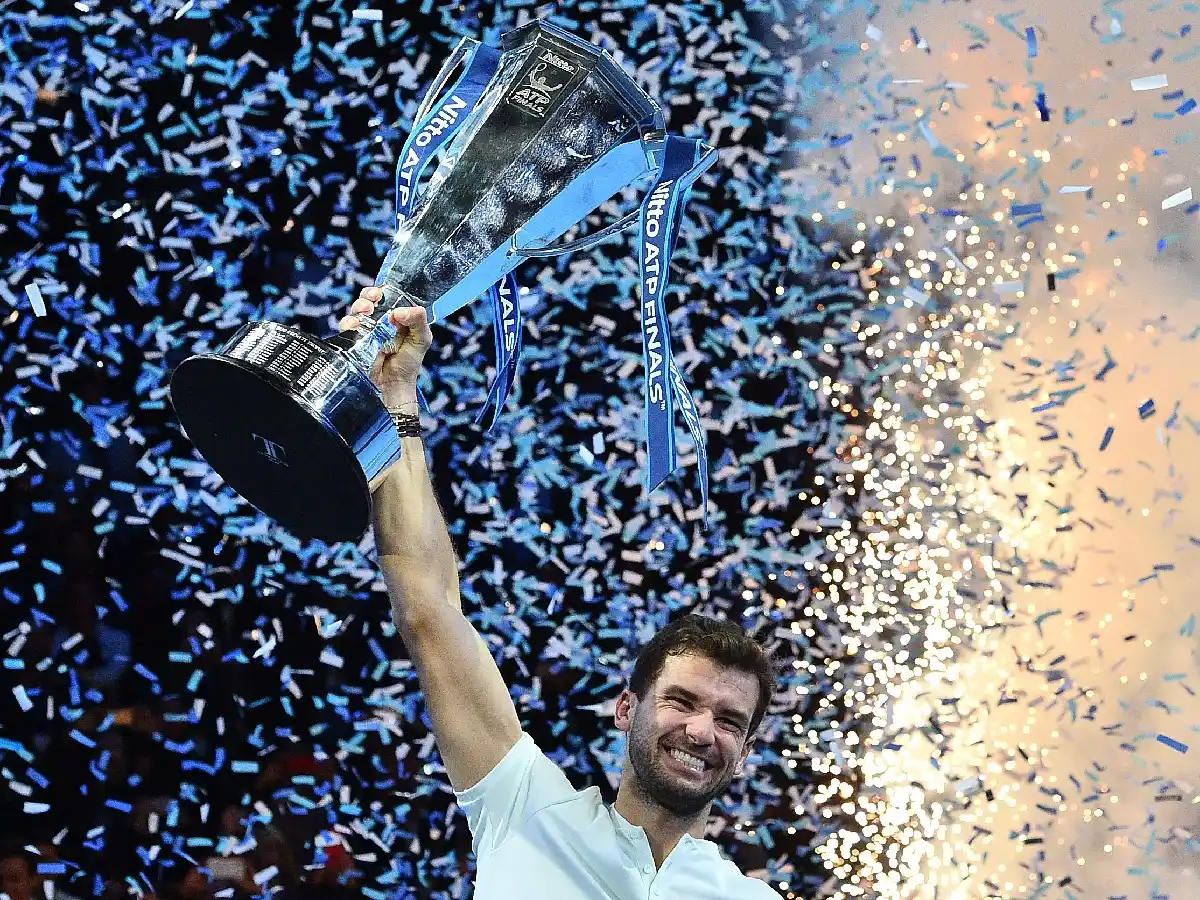 Se recibió de Maestro