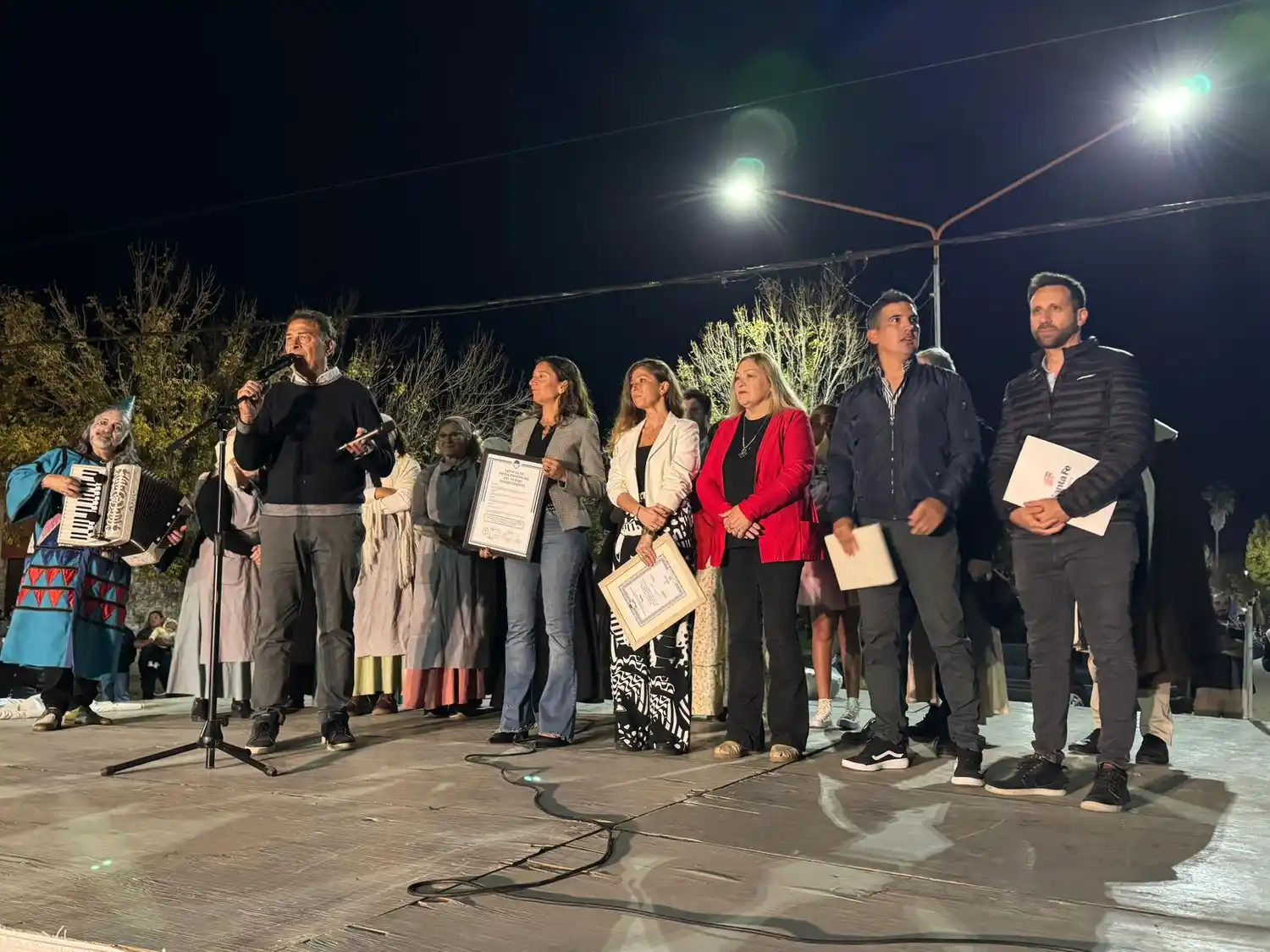 Sofía Galnares estuvo presente en la Fiesta en Homenaje al Teatro Independiente.