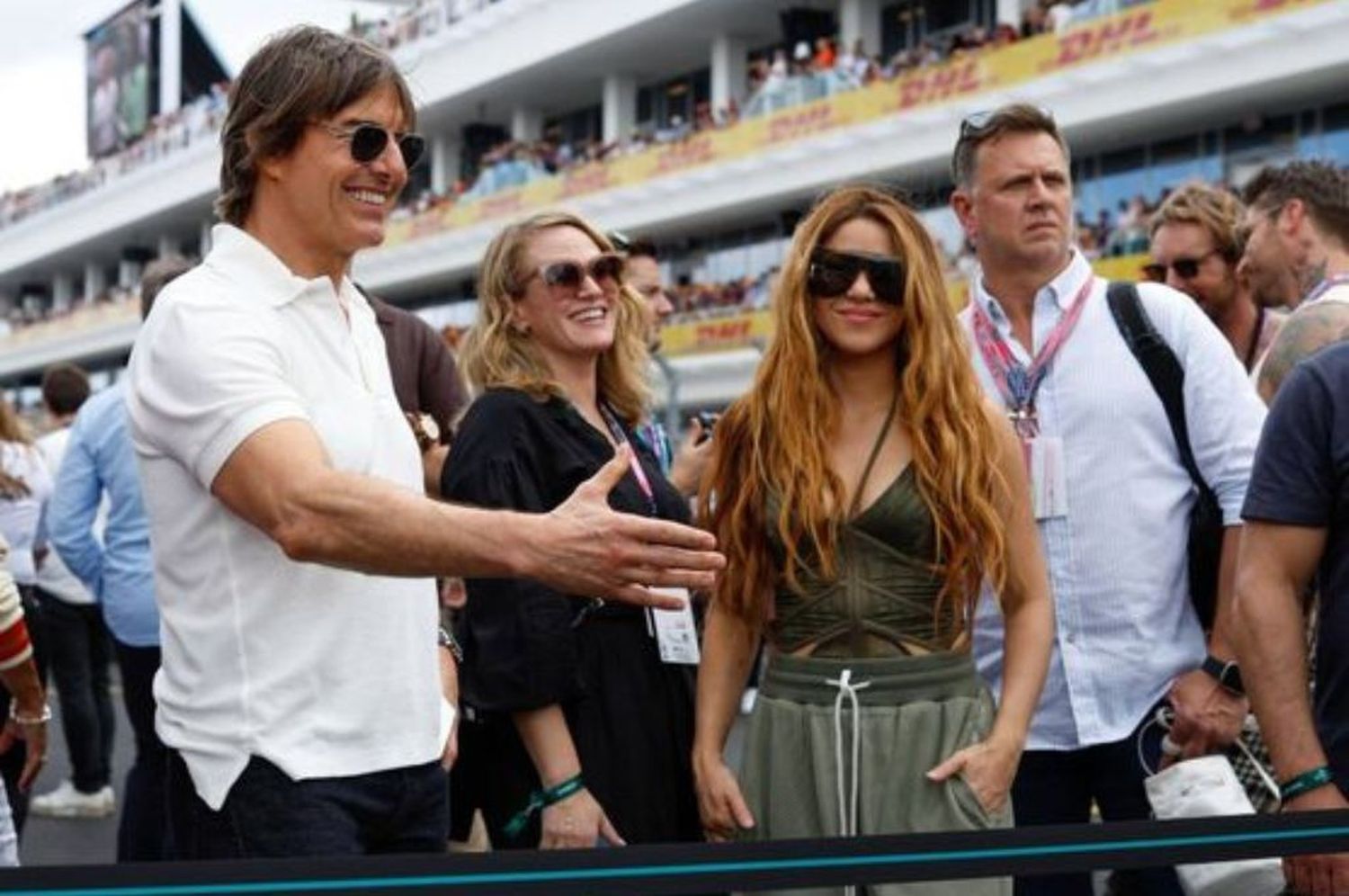 Shakira y Tom Cruise, sorprendieron al mostrarse muy juntos en el GP de Miami de Fórmula 1: las fotos