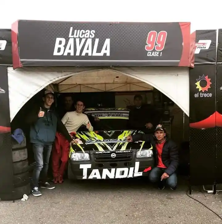 Bayala, arriba en el Turismo Pista