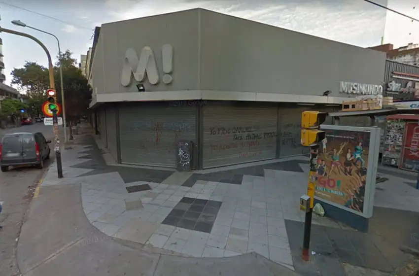 Musimundo: a 10 días del cierre, empleados impidieron que vaciaran uno de los depósitos