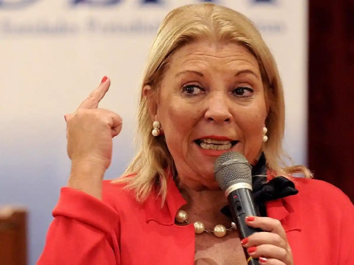 Carrió: "Estoy muy decepcionada con Rosatti"