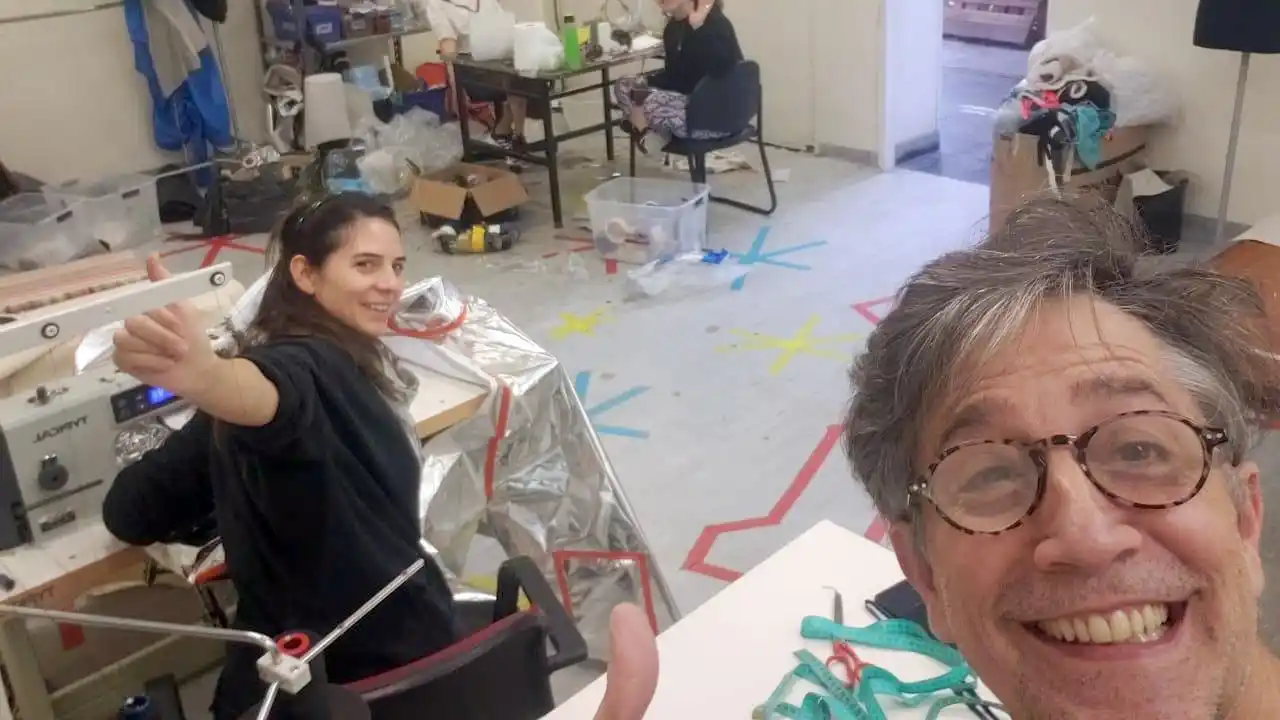 Equipo de vestuario de El Eternauta