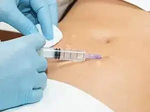 Ácido hialurónico corporal, sus usos, beneficios y aplicaciones más allá del rostro.