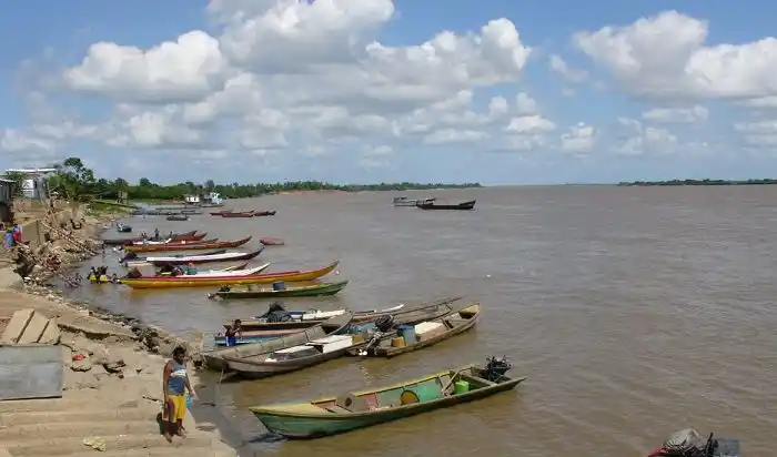 ¡LA JOYA DE LA CORONA! Quien controle Barrancas del Orinoco controla el paso hacia el norte y el sur