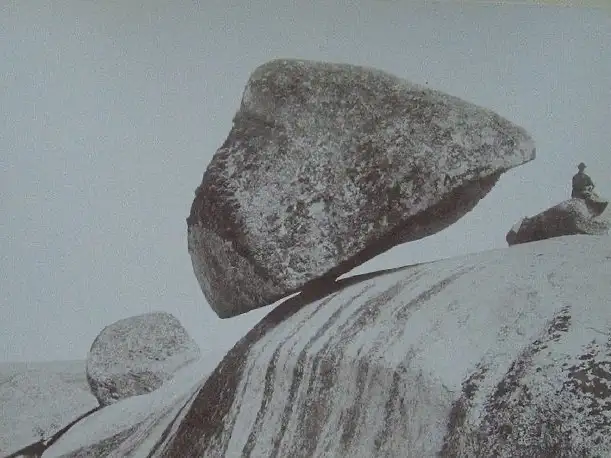 La Piedra Movediza de Tandil.