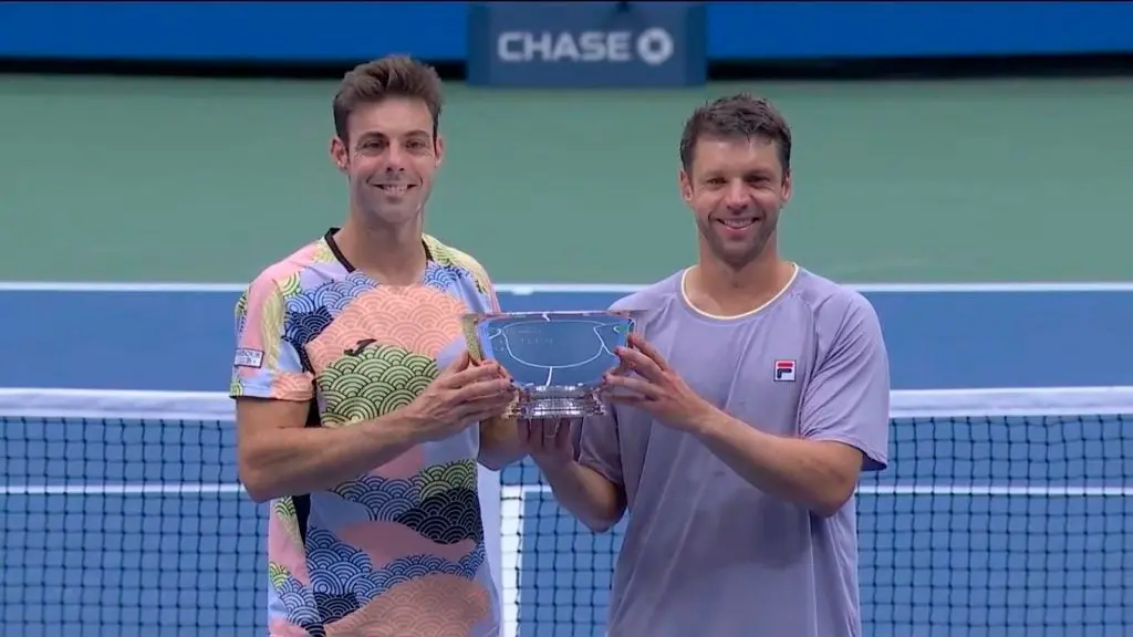Granollers y Zeballos con el trofeo del Us Open.