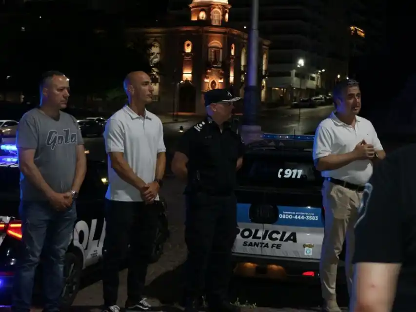 El ministro Pablo Cococcioni acompañó a las fuerzas de seguridad que trabajaron durante la madrugada de este jueves.