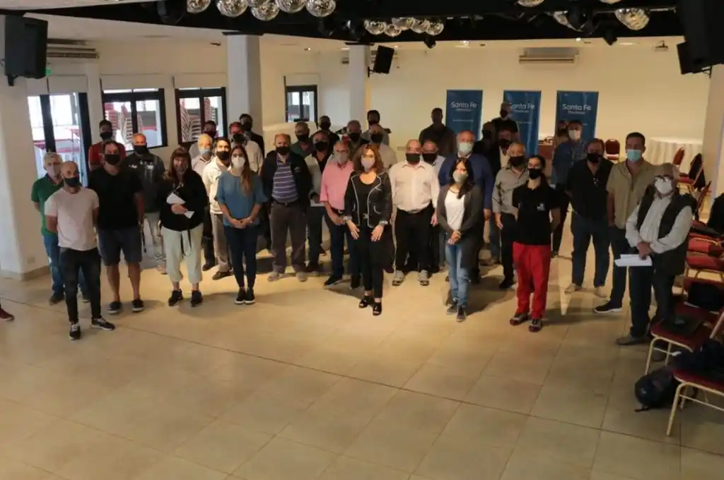 La provincia realizó una mesa de trabajo con instituciones deportivas