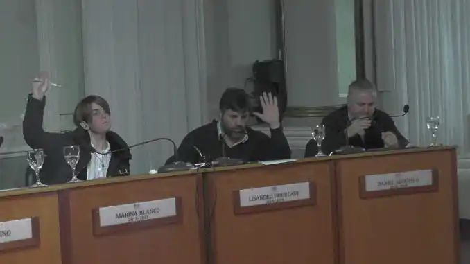 Escándalo en Magdalena: El cobro de una tasa para entrar a la playa desató una fuerte polémica