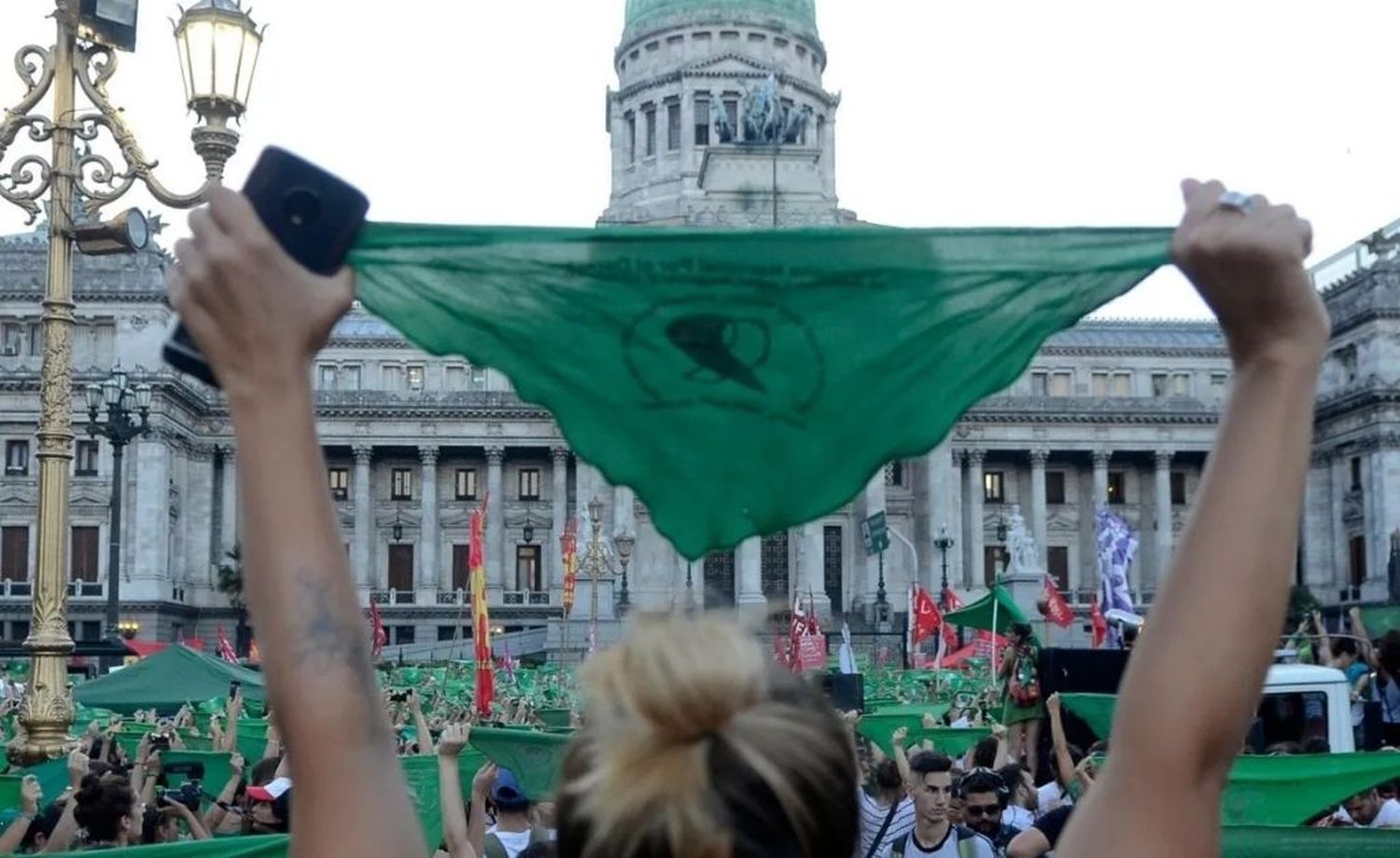 Comisiones de Diputados postergan la firma del dictamen sobre el aborto