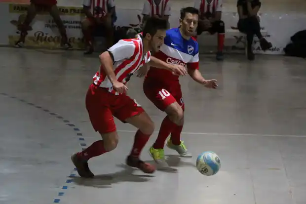 Estrella Roja fue un justo campeón anual