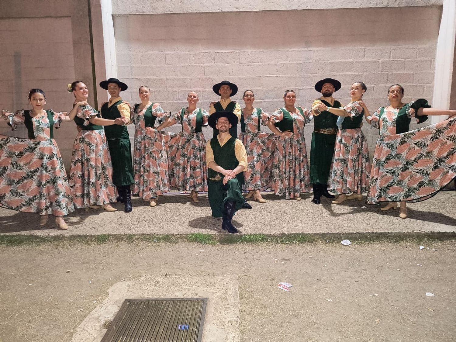 Bailarines folklore