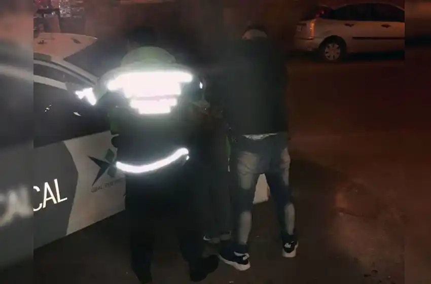 Cayó un joven que robó casi 20 mil pesos de cuatro locales de Güemes