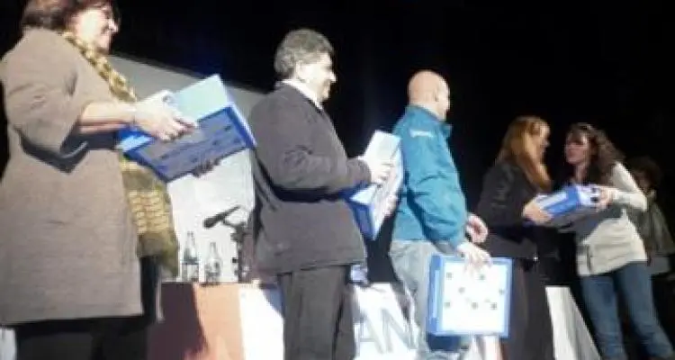Entregaron más de 3 mil netbooks