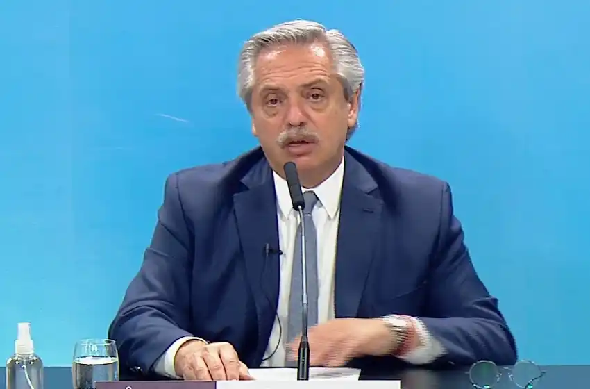 Alberto Fernández: «Desde que volvieron las clases, la curva de contagio ascendió precipitadamente»