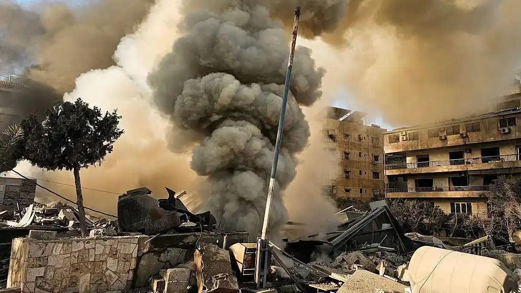 Israel atacó la oficina presidencial en Teherán y la cifra de muertos en Irán asciende a 787