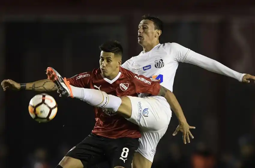 Independiente cayó en el embudo de Santos y apenas empató