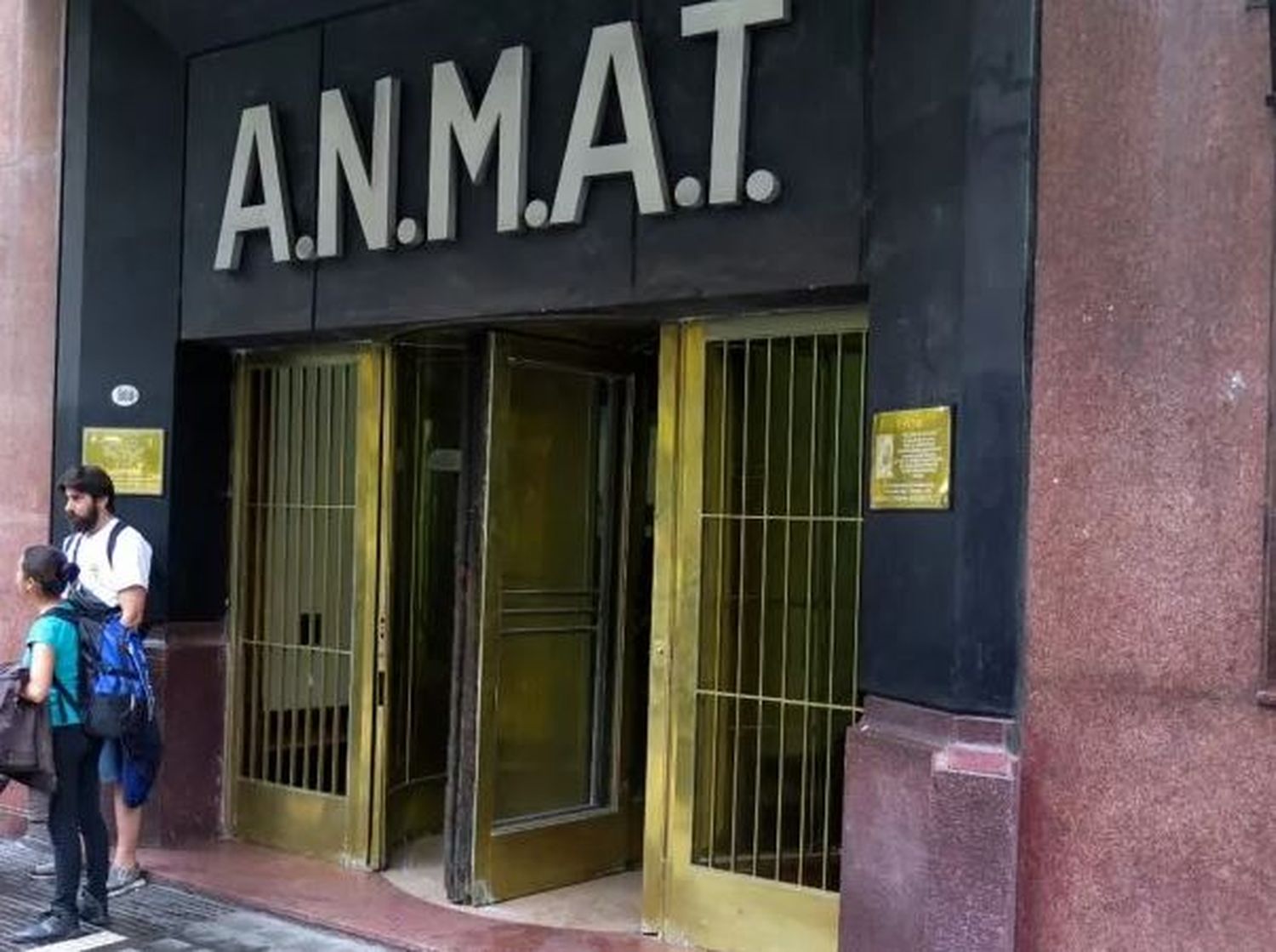 La ANMAT prohibió un aceite de oliva: ¿qué marca no hay que comprar?