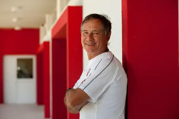 Holan: "Independiente no es un club de amigos"