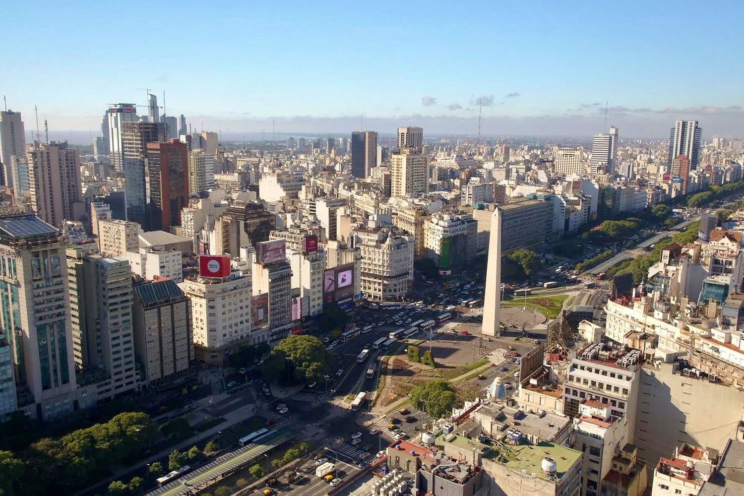 Buenos Aires se destaca en varios rankings internacionales como destino turístico.