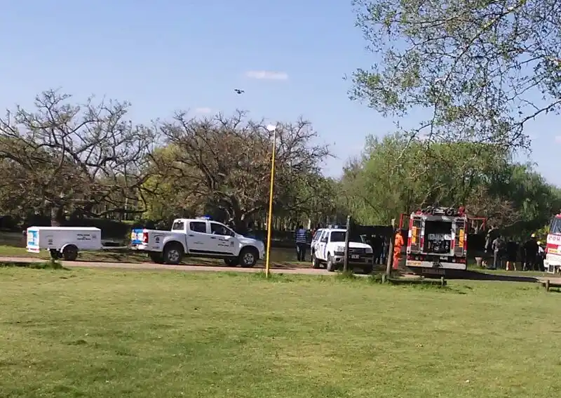 Tragedia en el Parque: Se soltó el cable y vuelven a buscar el auto