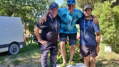 Morteo, Miguel y Pilia; en el podio.