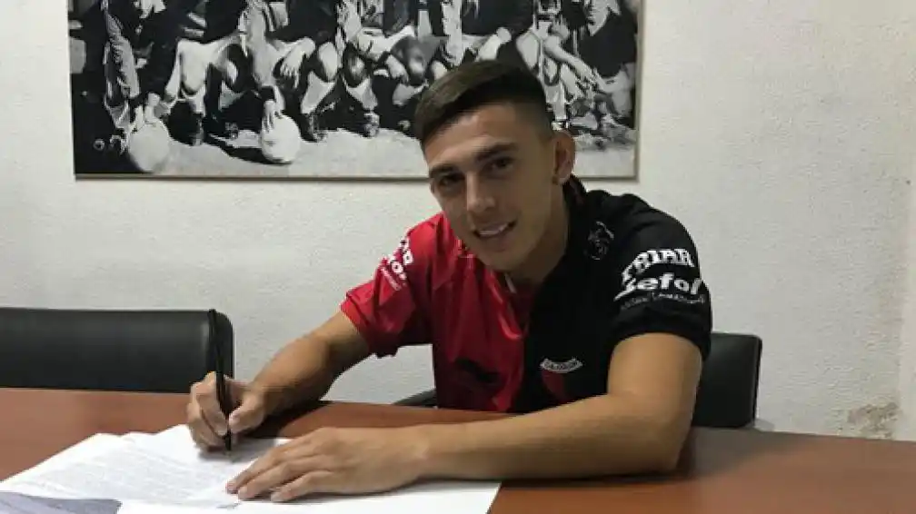 Escobar, nuevo refuerzo oficial de Colón