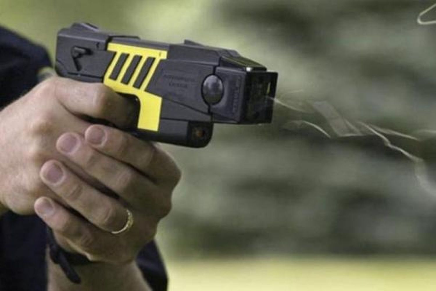 Las pistolas Taser no llegarán a la Policía de Entre Ríos