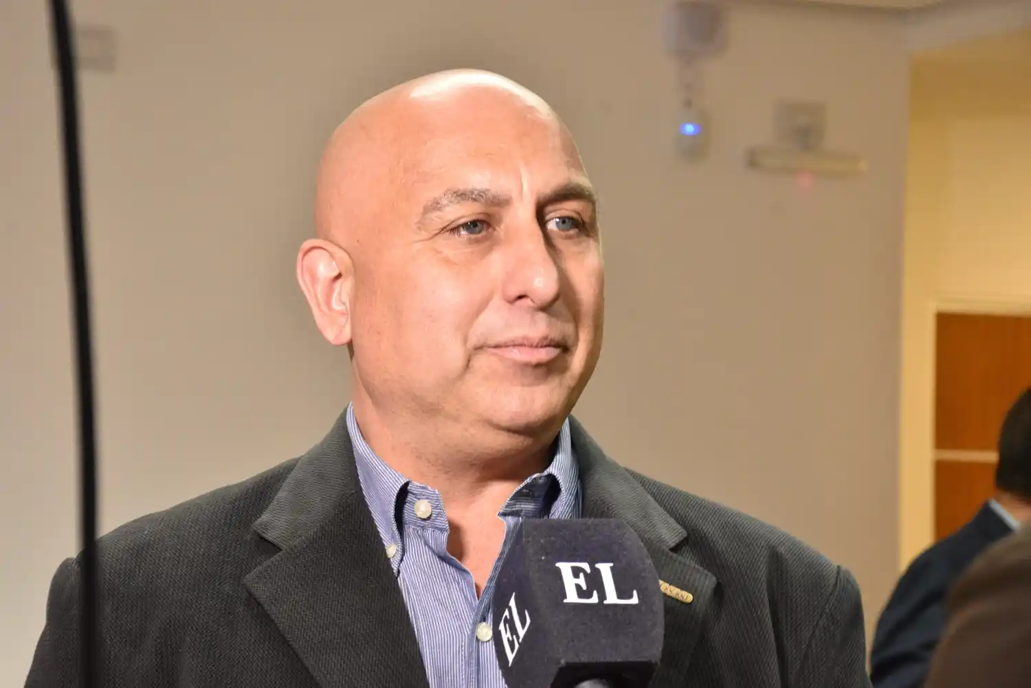 “Hay que comprar on line a los comerciantes locales”