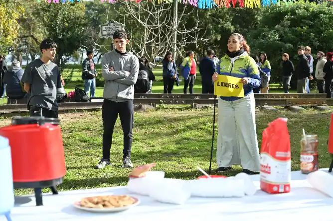 Estudiantes secundarios participaron de una nueva edición del programa municipal “Líderes”