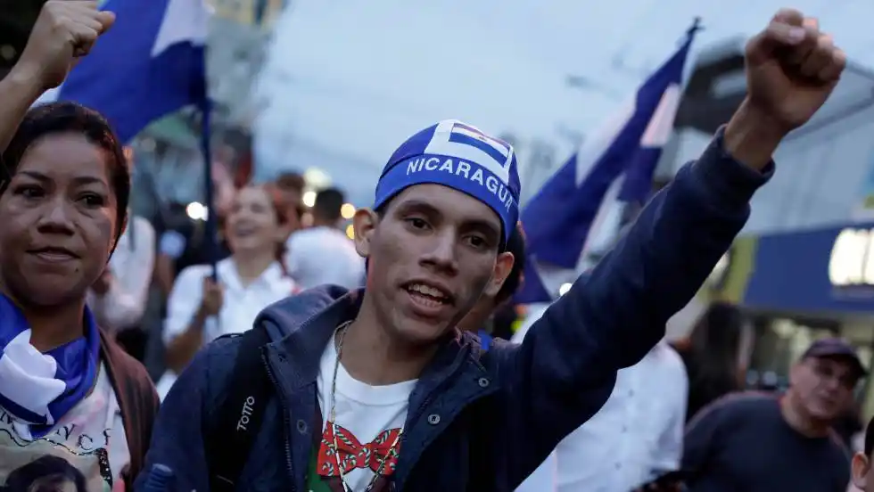 Nicaragua se echa a la calle para protestar contra Ortega