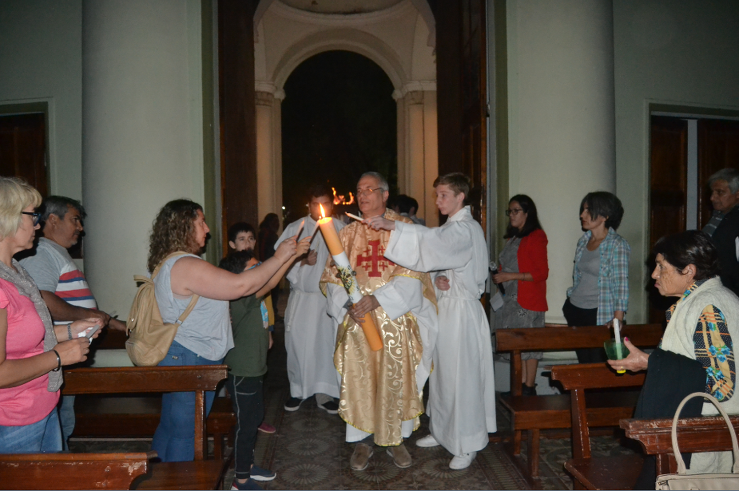 ¡Felices Pascuas de Resurrección!