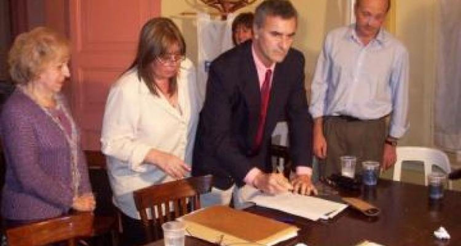 Los Padres en Acción piden límites horarios y respeto a las normas